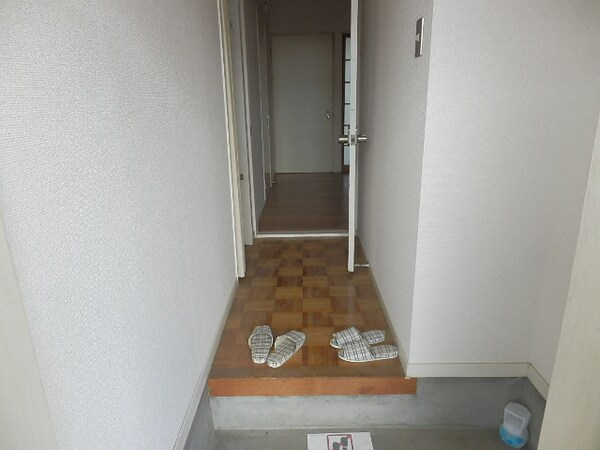 玄関回り