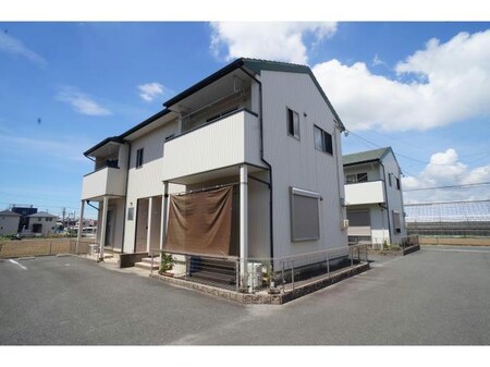 金塚町テラスハウス外観写真