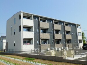 モデッサ向山外観写真