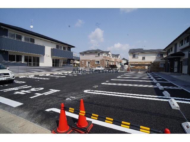 物件外観写真3　(ＡＢ)