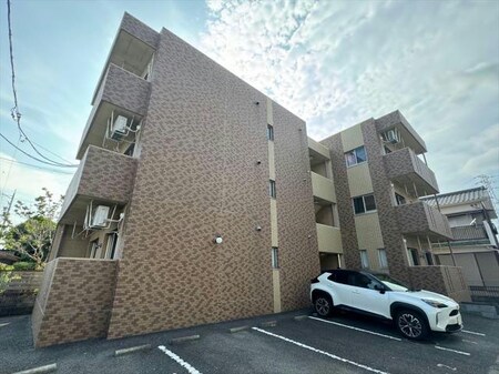 アトランティス四ツ谷外観写真