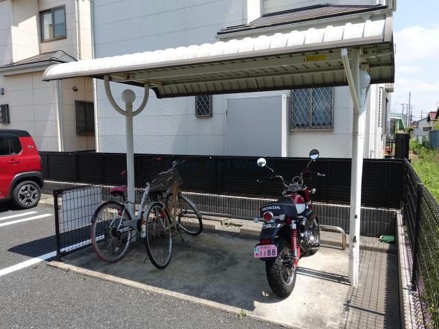 物件外観写真11　(駐輪場)