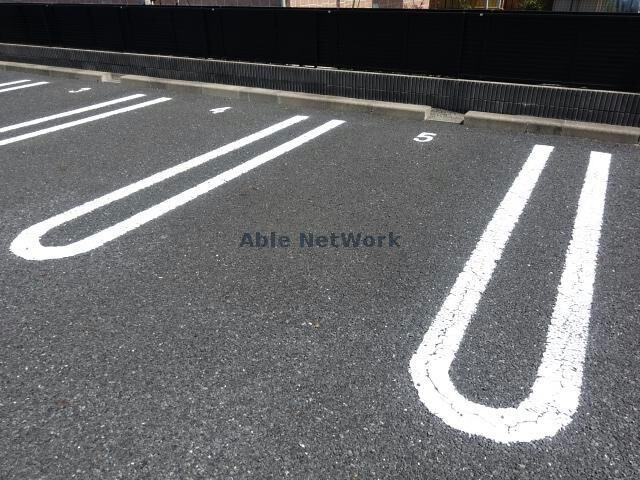 物件外観写真13　(ダブルライン)