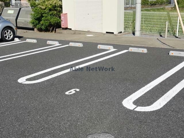 物件外観写真6　(ダブルライン)