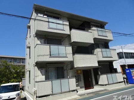 ラボーテ外観写真