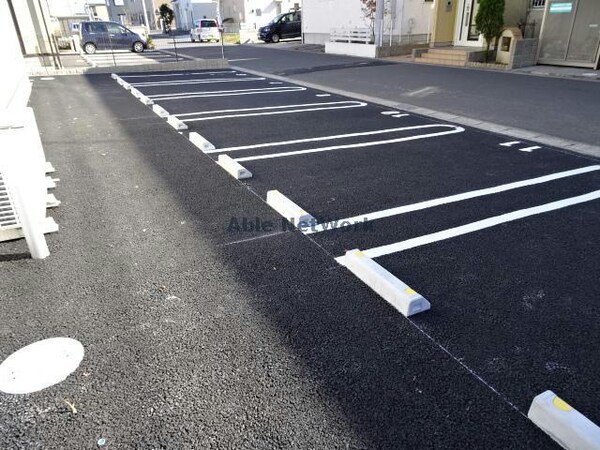 駐車場(ダブルライン)
