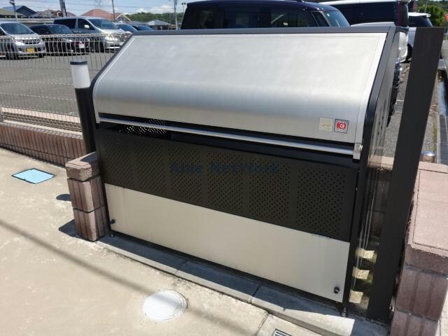 物件外観写真16　(ゴミステーション)