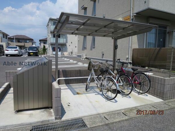 駐輪場