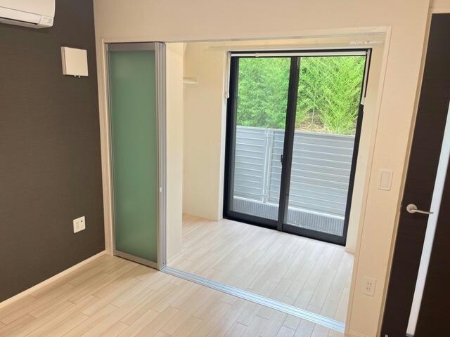 物件内観写真27　(インナーバルコニー)