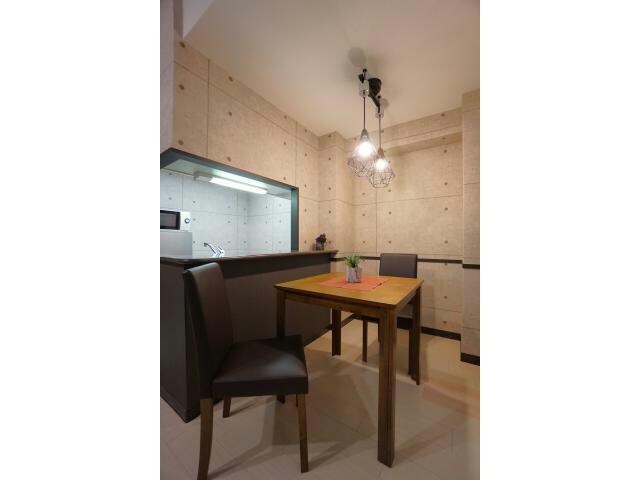 物件内観写真8　(ダイニングセット)