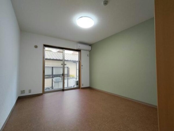 リビングダイニング(室内リフレッシュ完了♪)