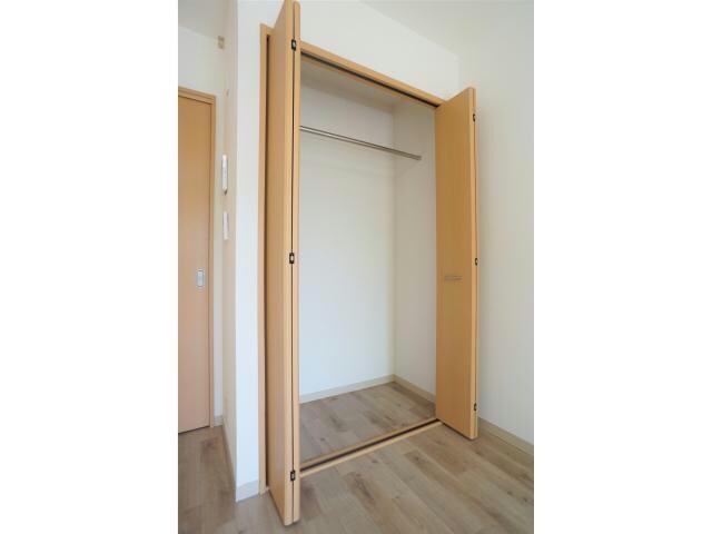 物件内観写真11　(クローゼット)