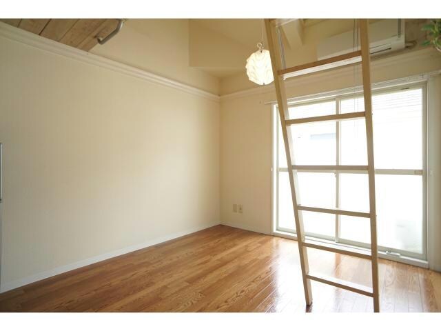 物件内観写真5　(エアコン付き)