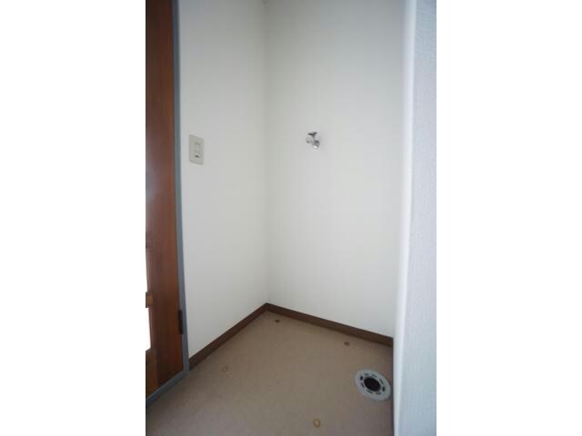 物件内観写真13　(室内洗濯機置き場)