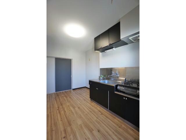 物件内観写真7　(ガスコンロ付き)