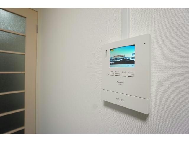 物件内観写真12　(TVモニターホン)