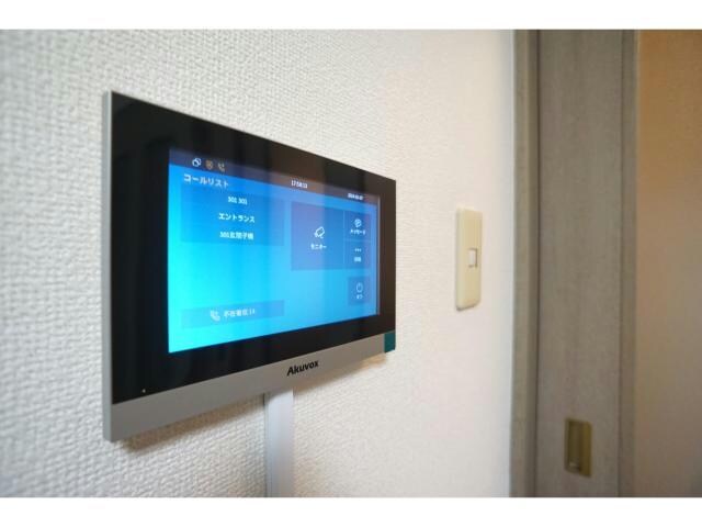 物件内観写真13　(エントランスはオートロック！)