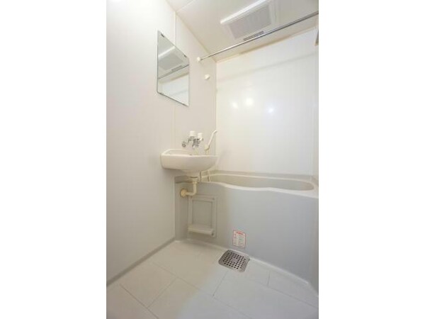 バス／シャワールーム等(お風呂)