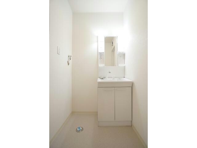 物件内観写真8　(シャンプードレッサー)