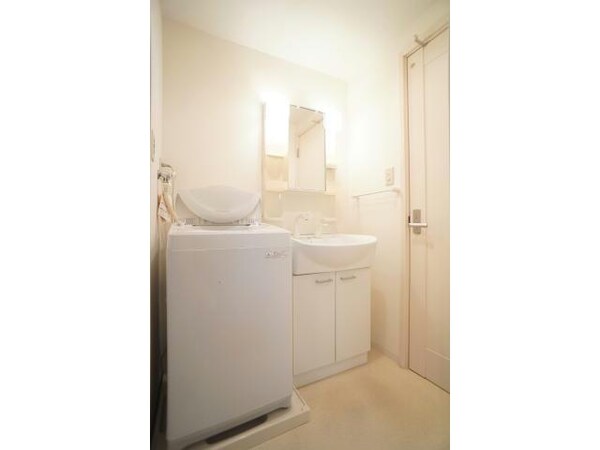 洗面所・脱衣所(独立洗面台)