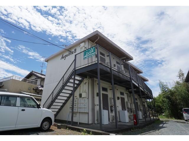 物件外観写真2　(B棟)