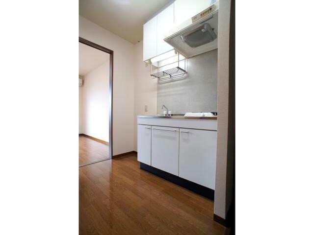 物件内観写真7　(ガスコンロ付きのキッチン)