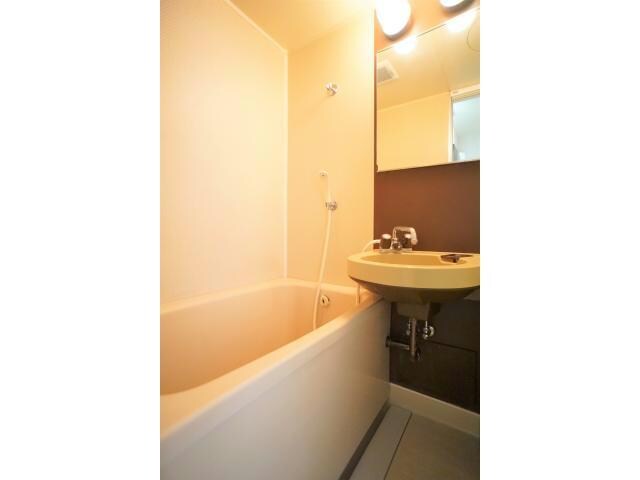 物件内観写真8　(バス／シャワールーム等)