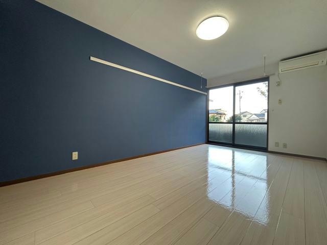 物件内観写真5　(空調設備も完備)