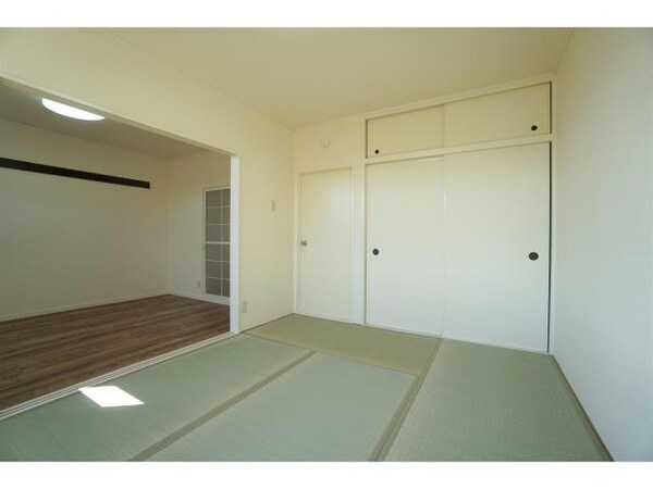 リビングダイニング