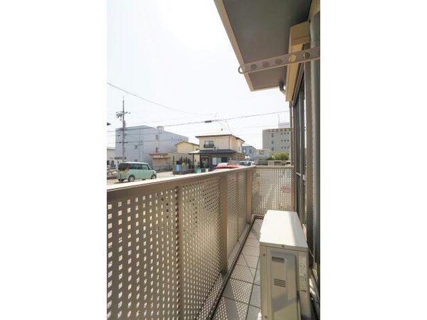 ベランダ・バルコニー(南向き！日当たり良好♪)