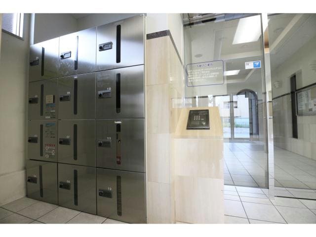 物件外観写真4　(宅配BOX)