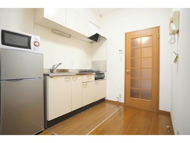 物件内観写真8　(2口ガスコンロ付き)