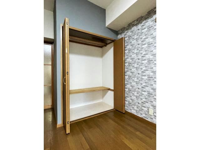 物件内観写真16　(クローゼット)