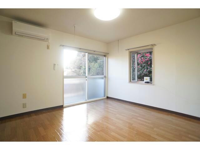 物件内観写真6　(エアコン付き)