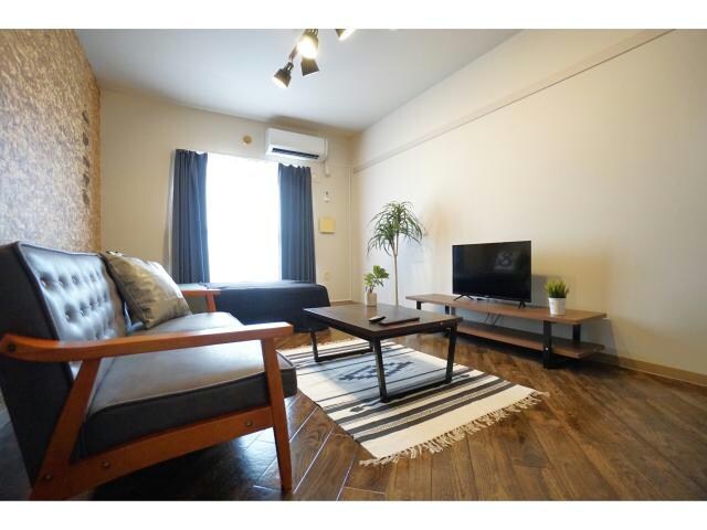 物件内観写真5　(エアコン1基付き)