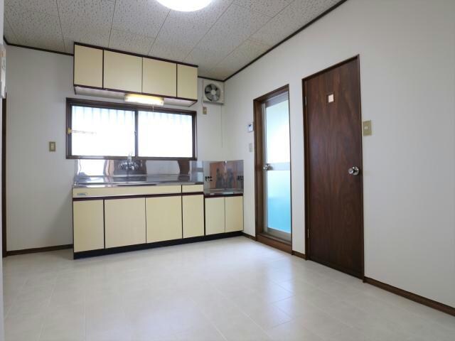 物件内観写真4　(ダイニング)