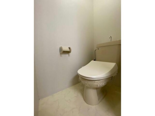 トイレ(温水洗浄便座)