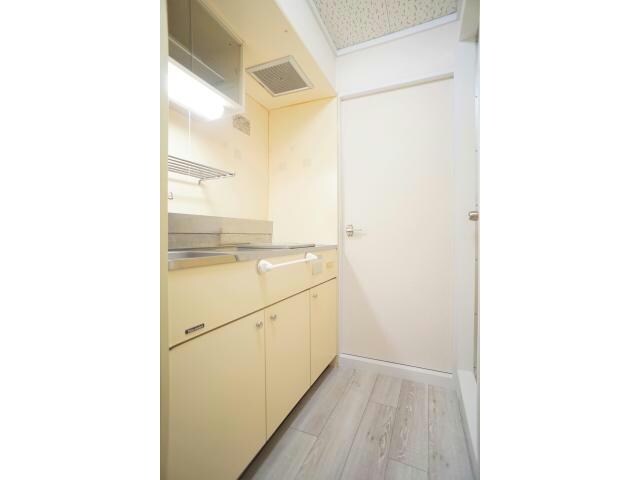 物件内観写真9　(IHクッキングヒーター付き)