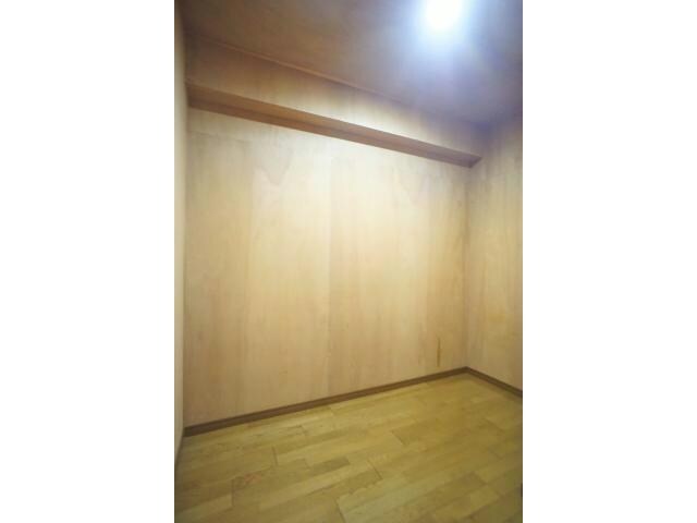 物件内観写真12　(納戸あります！)
