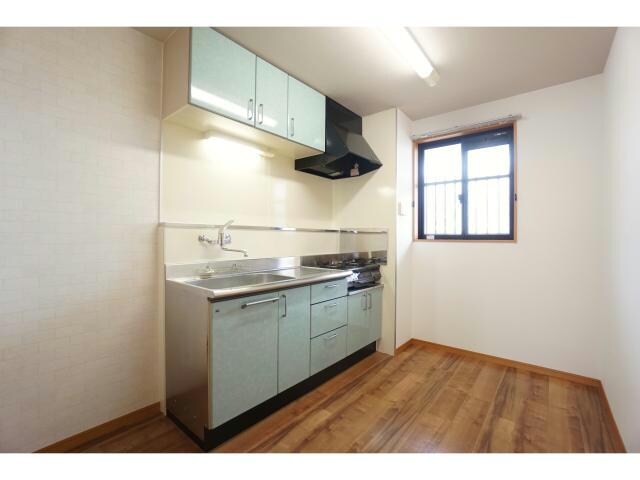 物件内観写真7　(２口ガスコンロ付き)