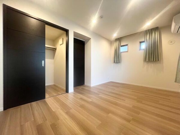 居室（その他）(各部屋にエアコン付き)