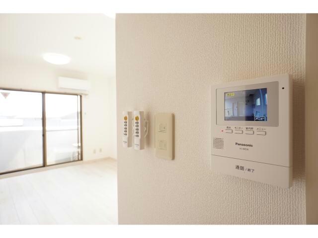物件内観写真11　(TVモニターホン)