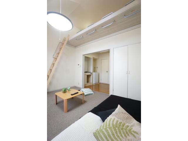 物件内観写真5　(天井高！)