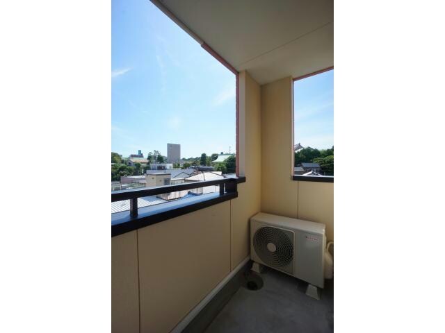 物件内観写真13　(最上階角部屋！！)