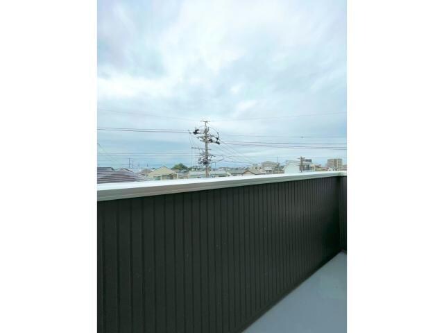 物件内観写真12　(3階バルコニー)