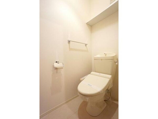 トイレ(温水洗浄便座)