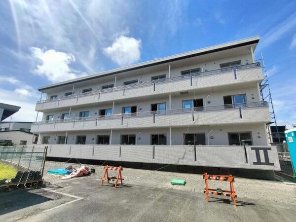 建築中(建築中　須山建設様施工)