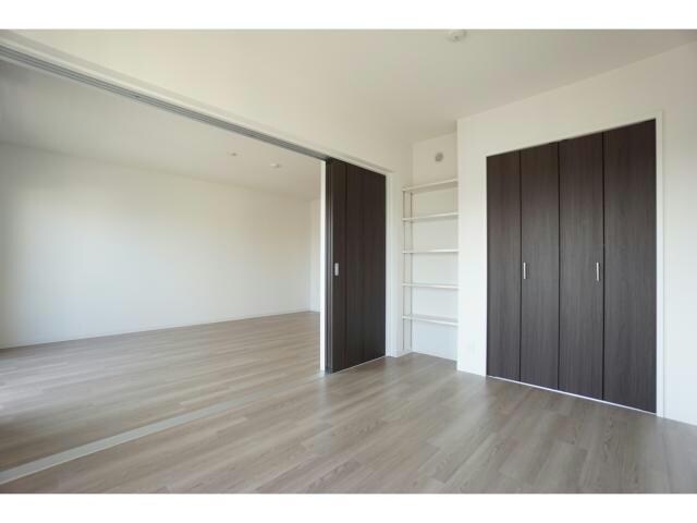 物件内観写真13　(調光調色機能付LED照明設置)