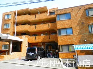 スカイラーク丘上外観写真