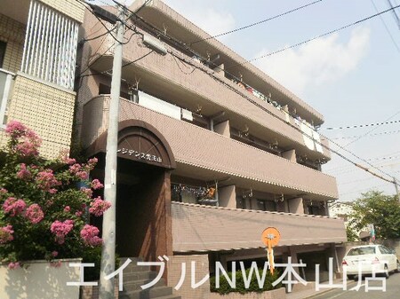レジデンス覚王山外観写真